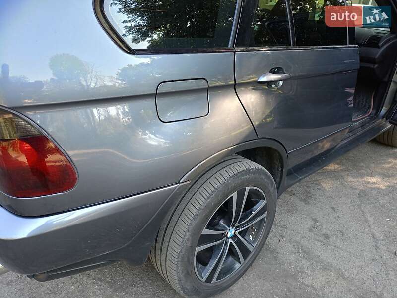 Позашляховик / Кросовер BMW X5 2002 в Першотравенську