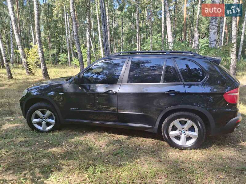 Внедорожник / Кроссовер BMW X5 2010 в Чернигове