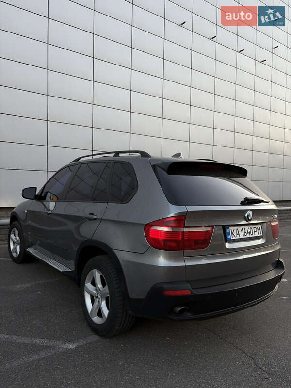 Внедорожник / Кроссовер BMW X5 2007 в Киеве