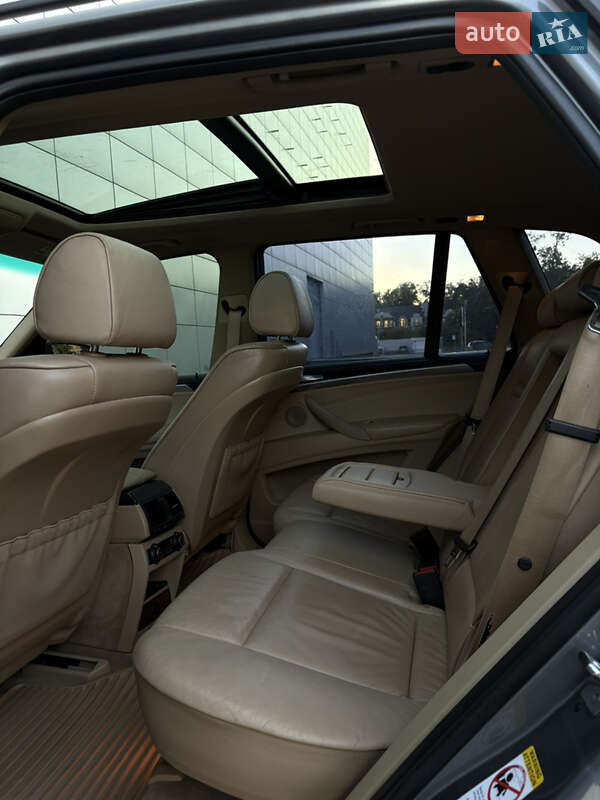 Внедорожник / Кроссовер BMW X5 2007 в Киеве
