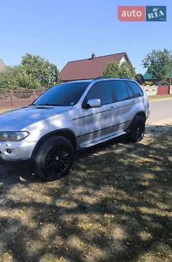 Позашляховик / Кросовер BMW X5 2004 в Рівному