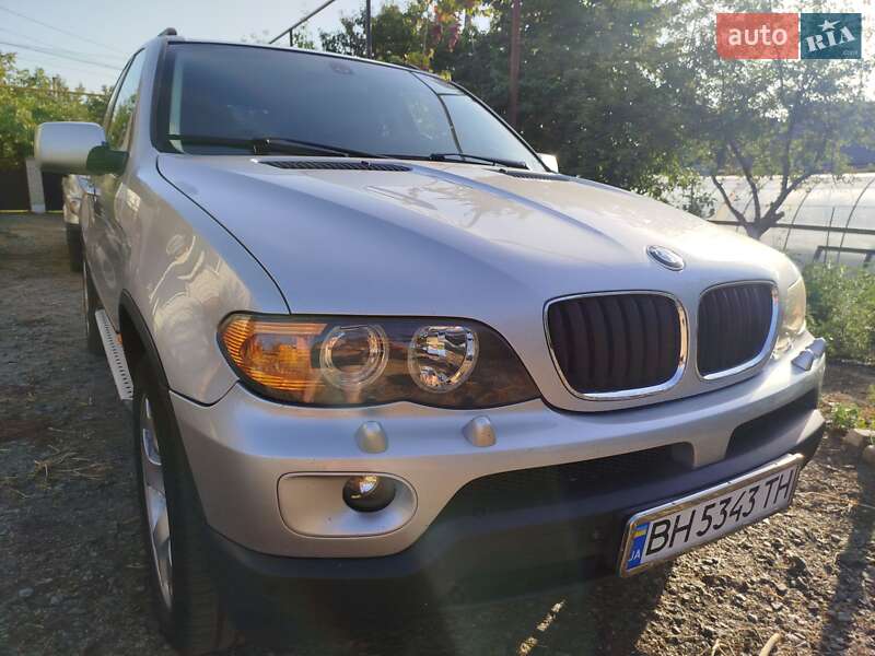 Внедорожник / Кроссовер BMW X5 2004 в Подольске