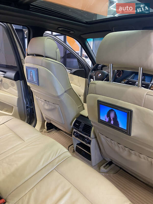 Позашляховик / Кросовер BMW X5 2007 в Ужгороді