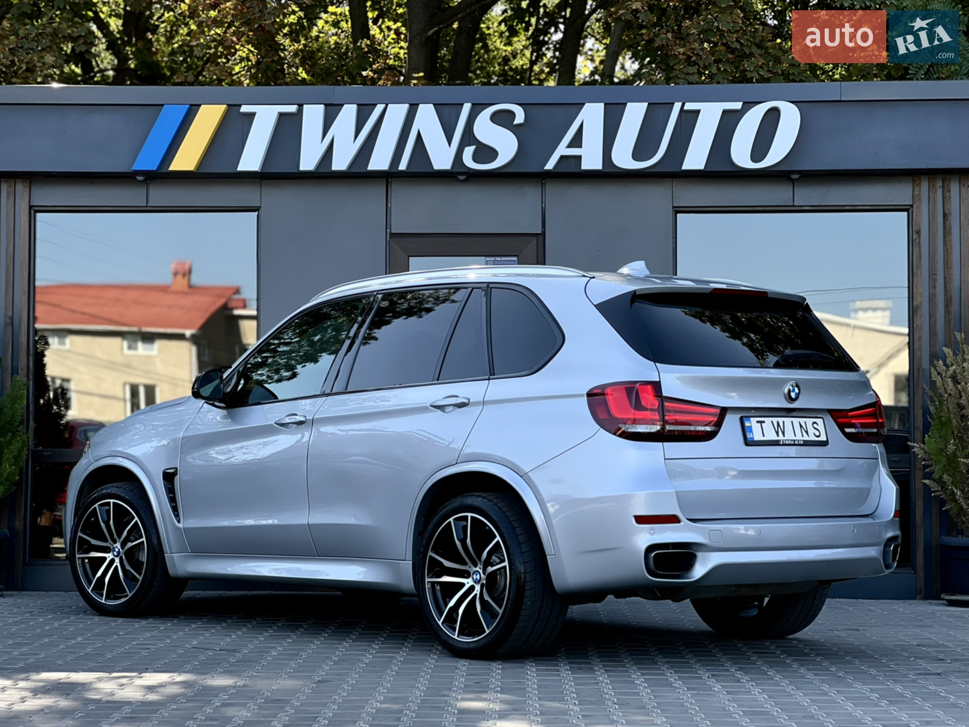2017 BMW X5 - мініатюра 24