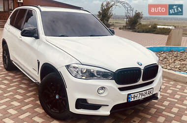 Позашляховик / Кросовер BMW X5 2014 в Татарбунарах