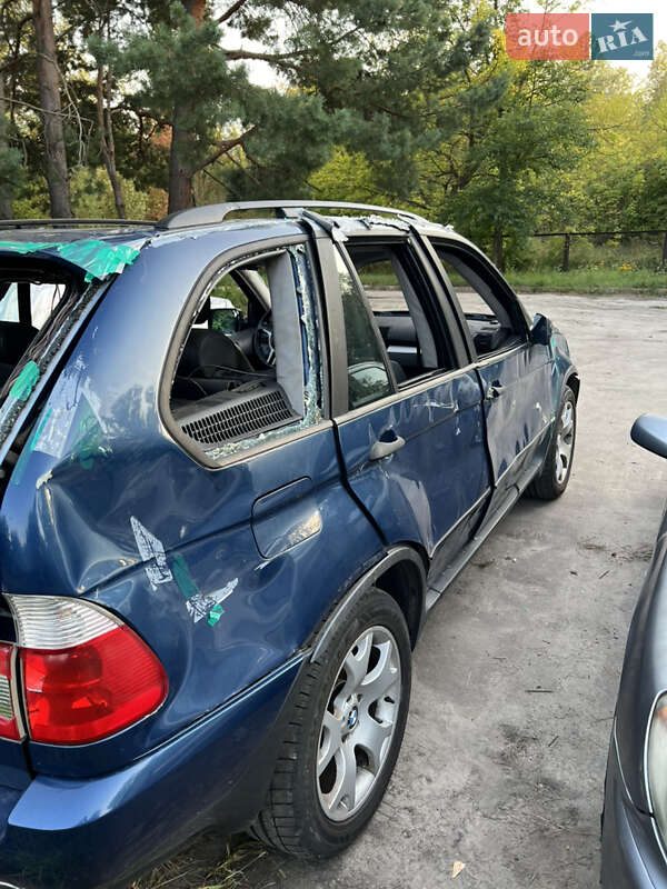 Внедорожник / Кроссовер BMW X5 2001 в Киеве