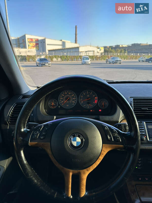 Внедорожник / Кроссовер BMW X5 2002 в Днепре