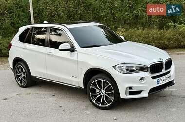 Внедорожник / Кроссовер BMW X5 2015 в Киеве