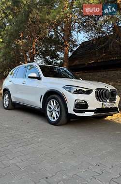 Позашляховик / Кросовер BMW X5 2020 в Луцьку