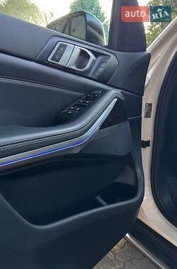 Позашляховик / Кросовер BMW X5 2020 в Луцьку