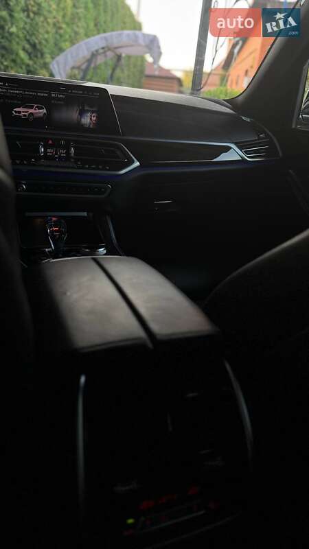 Позашляховик / Кросовер BMW X5 2020 в Луцьку
