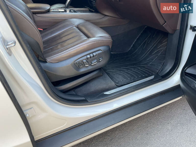 Внедорожник / Кроссовер BMW X5 2015 в Тернополе фото 36 Внедорожник / Кроссовер BMW X5 2015 в Тернополе