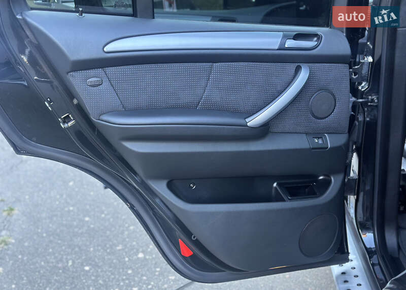 Позашляховик / Кросовер BMW X5 2005 в Києві