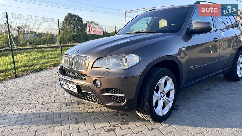 Внедорожник / Кроссовер BMW X5 2010 в Звягеле фото 17 Внедорожник / Кроссовер BMW X5 2010 в Звягеле