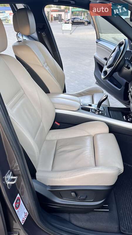 Внедорожник / Кроссовер BMW X5 2010 в Звягеле фото 30 Внедорожник / Кроссовер BMW X5 2010 в Звягеле