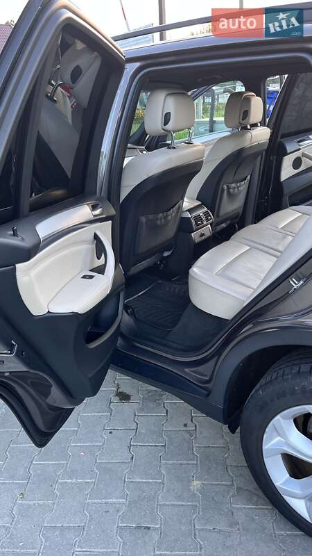 Внедорожник / Кроссовер BMW X5 2010 в Звягеле фото 35 Внедорожник / Кроссовер BMW X5 2010 в Звягеле