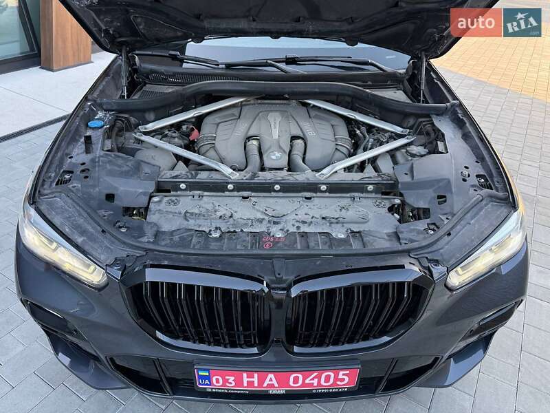 Позашляховик / Кросовер BMW X5 2019 в Луцьку