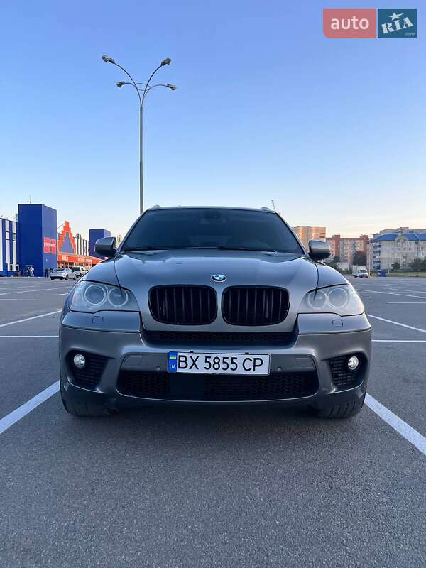 Внедорожник / Кроссовер BMW X5 2012 в Каменец-Подольском
