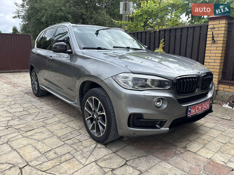 Внедорожник / Кроссовер BMW X5 2016 в Львове