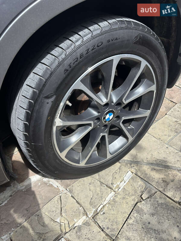 Внедорожник / Кроссовер BMW X5 2016 в Львове