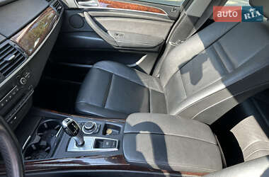 Внедорожник / Кроссовер BMW X5 2012 в 