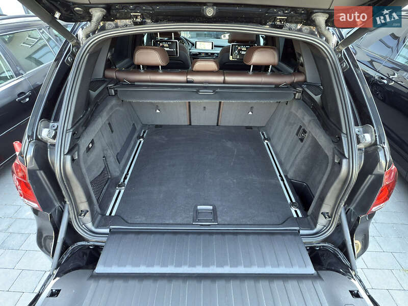 Внедорожник / Кроссовер BMW X5 2014 в Черновцах