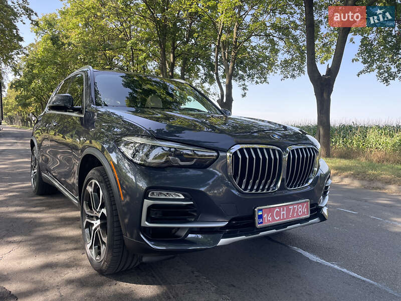 Внедорожник / Кроссовер BMW X5 2020 в 