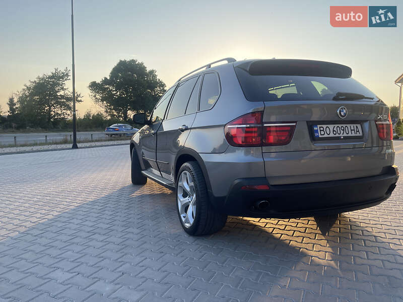 Внедорожник / Кроссовер BMW X5 2010 в Тернополе