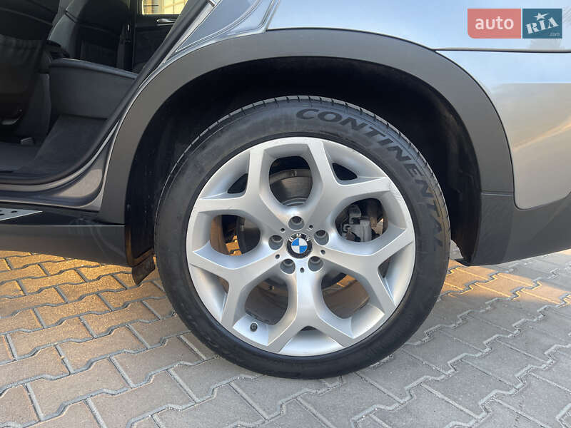 Внедорожник / Кроссовер BMW X5 2010 в Тернополе