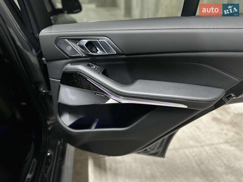 Внедорожник / Кроссовер BMW X5 2024 в Ровно