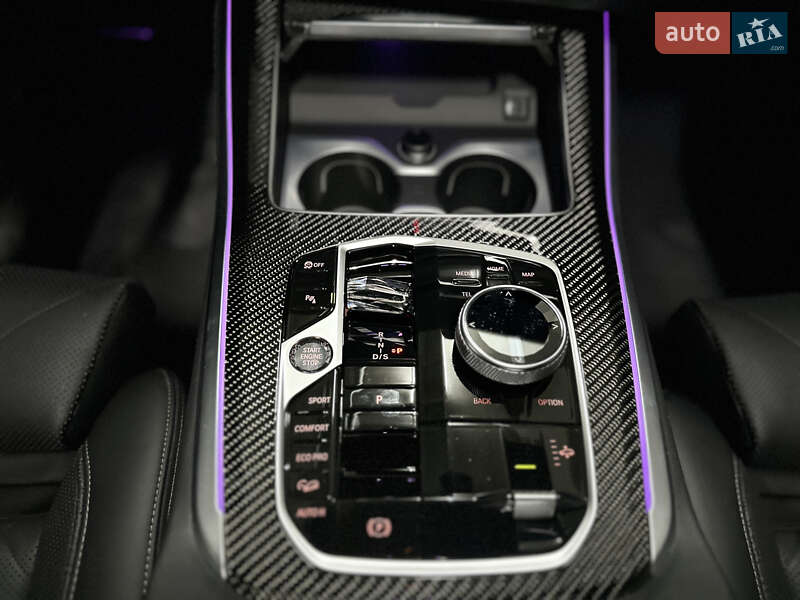 Внедорожник / Кроссовер BMW X5 2024 в Ровно