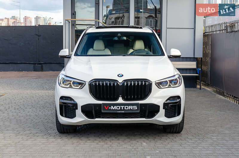 Внедорожник / Кроссовер BMW X5 2022 в Киеве