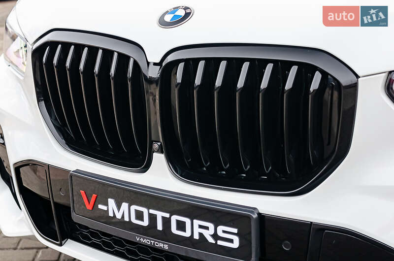 Внедорожник / Кроссовер BMW X5 2022 в Киеве