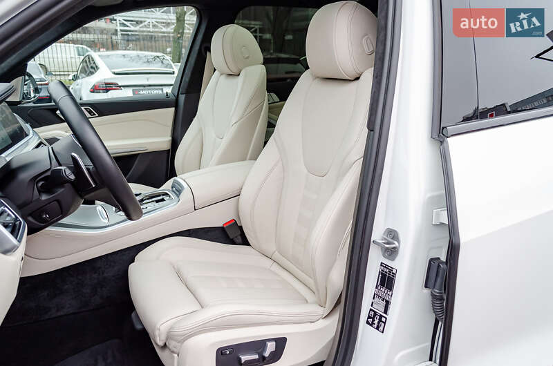 Внедорожник / Кроссовер BMW X5 2022 в Киеве