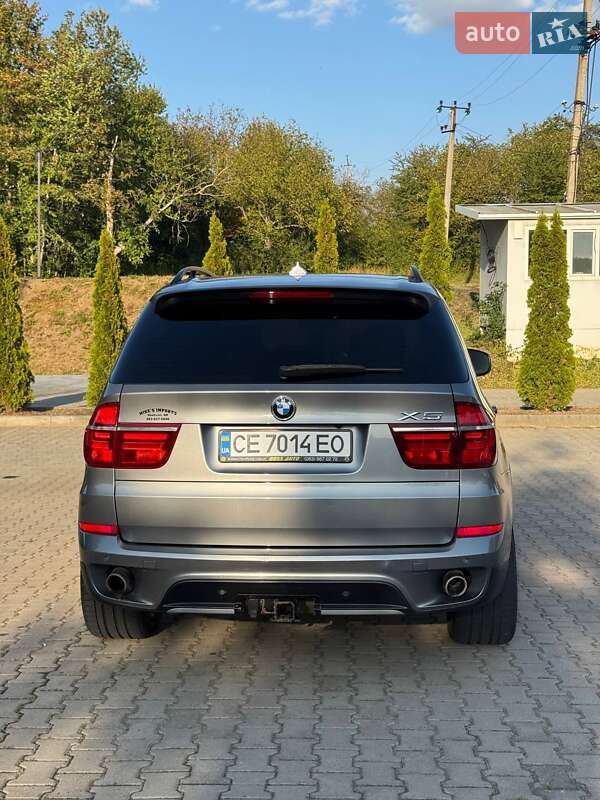 Позашляховик / Кросовер BMW X5 2013 в Чернівцях