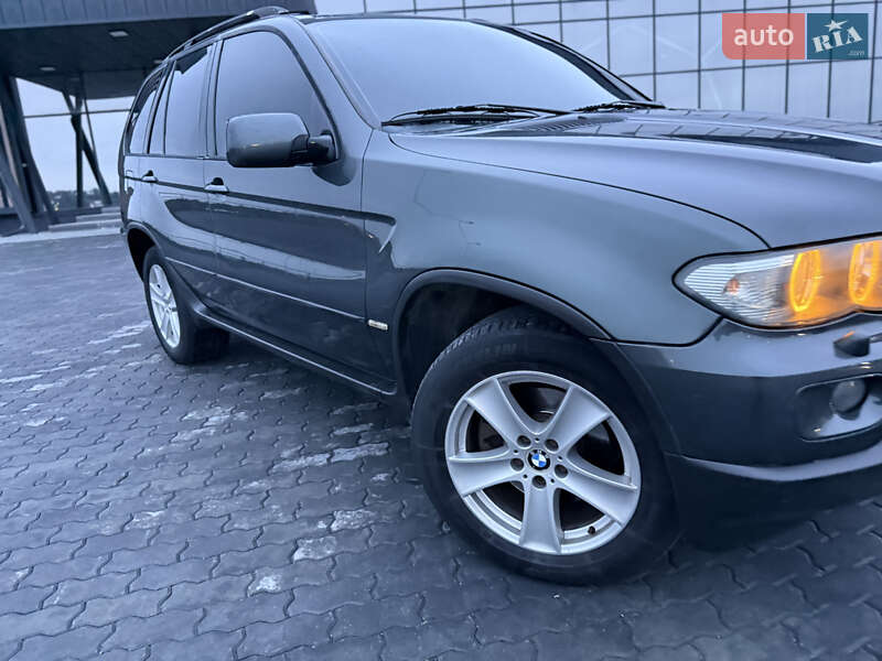 Позашляховик / Кросовер BMW X5 2005 в Чернівцях