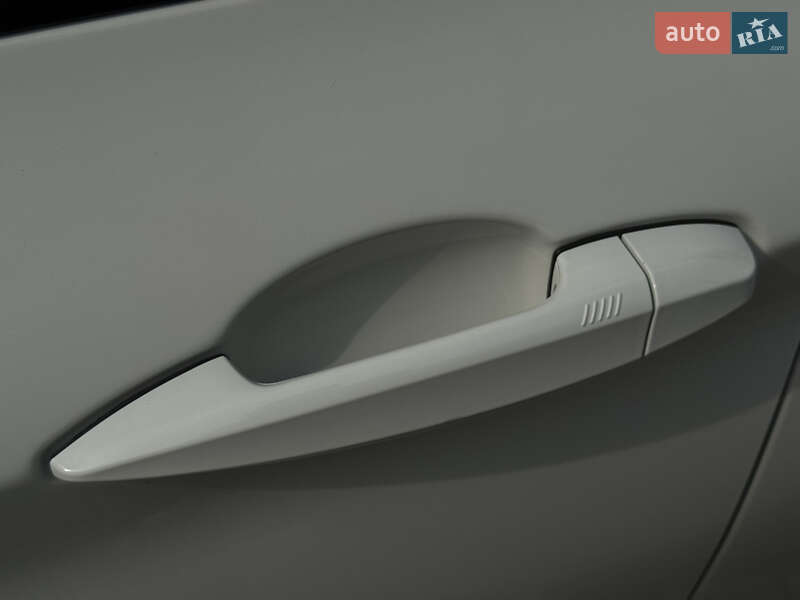 Позашляховик / Кросовер BMW X5 2014 в Луцьку