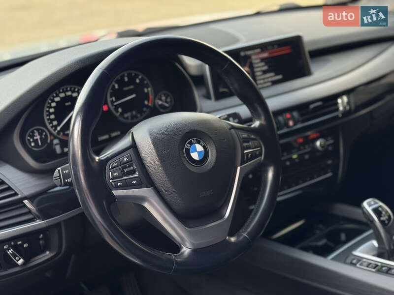 Позашляховик / Кросовер BMW X5 2014 в Луцьку