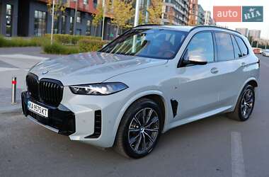 Внедорожник / Кроссовер BMW X5 2023 в Киеве