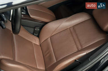 Позашляховик / Кросовер BMW X5 2011 в 