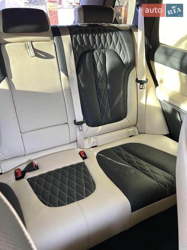 Позашляховик / Кросовер BMW X5 2019 в Рівному