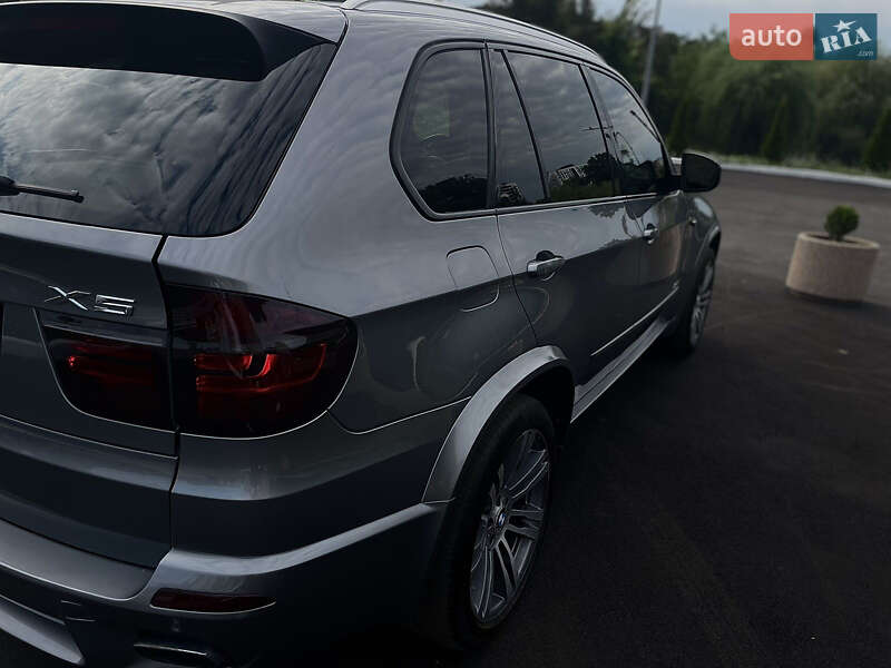 Внедорожник / Кроссовер BMW X5 2012 в Вараше