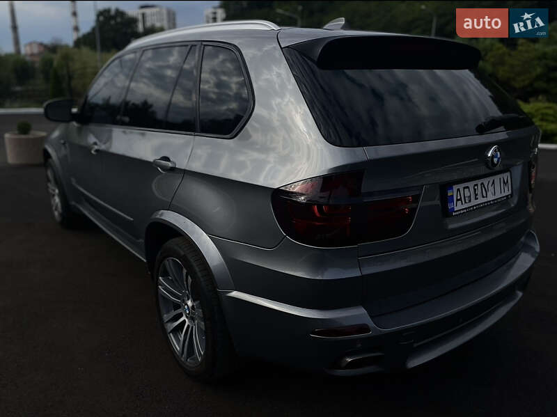 Внедорожник / Кроссовер BMW X5 2012 в Вараше
