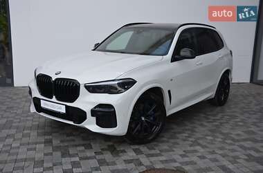 Внедорожник / Кроссовер BMW X5 2021 в Киеве