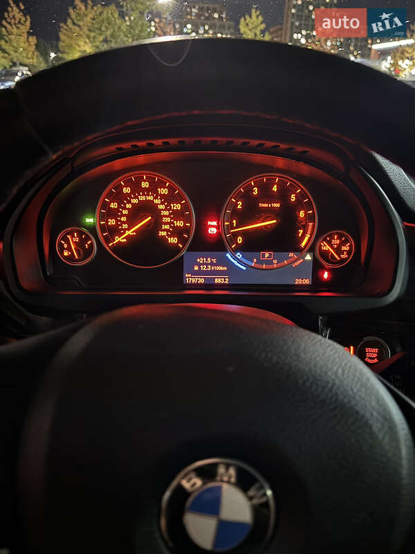 Внедорожник / Кроссовер BMW X5 2016 в Киеве