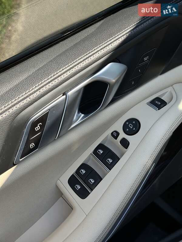 Внедорожник / Кроссовер BMW X5 2019 в Лубнах