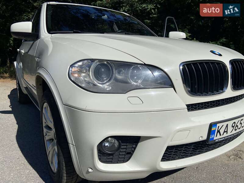 Внедорожник / Кроссовер BMW X5 2012 в Киеве