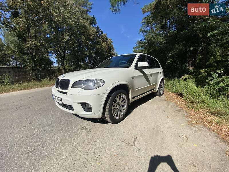 Внедорожник / Кроссовер BMW X5 2012 в Киеве