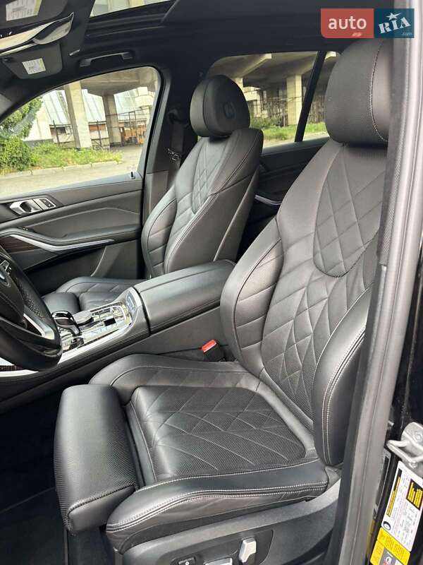 Внедорожник / Кроссовер BMW X5 2022 в Киеве