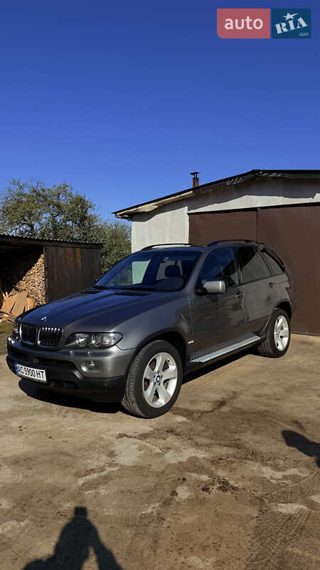 Внедорожник / Кроссовер BMW X5 2005 в Владимире